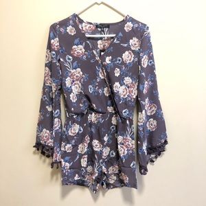 NWT Romeo+Juliet couture | Small floral romper